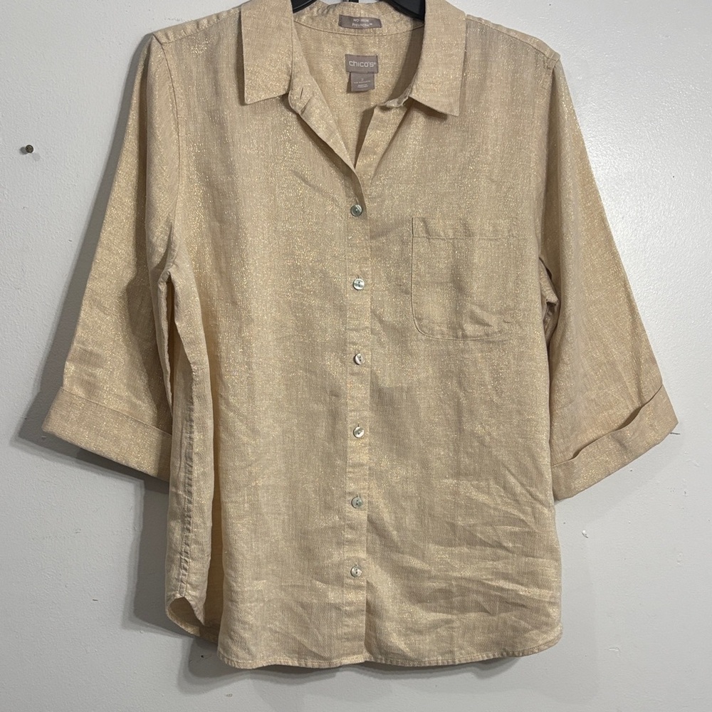 Chico's‎ Light Beige with Gold Shimmer Button-Front Top